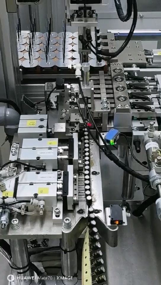 Automatic bulb lamp production line